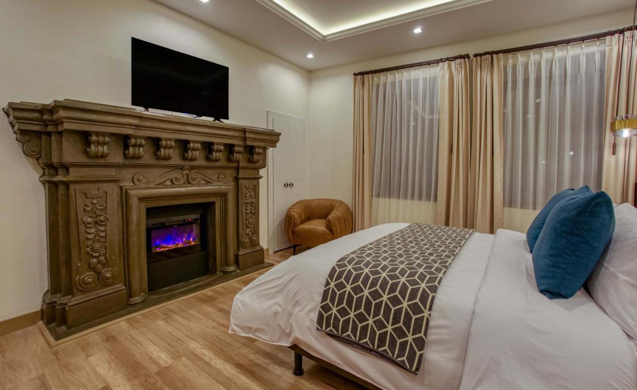 Wanderlot - Hotel Plaza Central Riobamba Ngoại thất bức ảnh