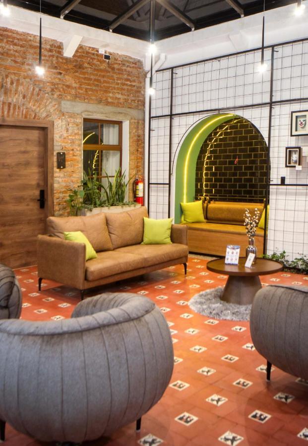 Wanderlot - Hotel Plaza Central Riobamba Ngoại thất bức ảnh